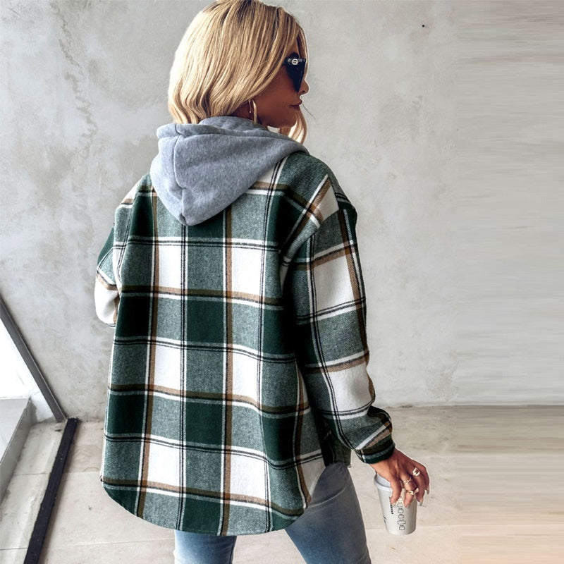 Chaqueta Hoodie — modelo Jasmin (imagen 14)