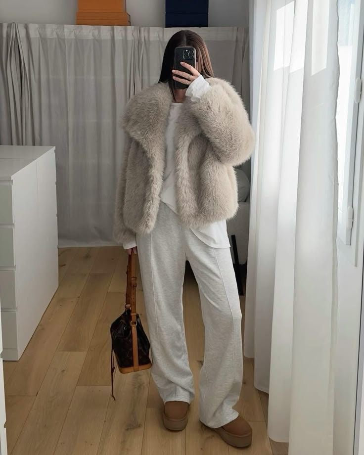 Chaqueta De Pelo — modelo Emily (imagen 24)