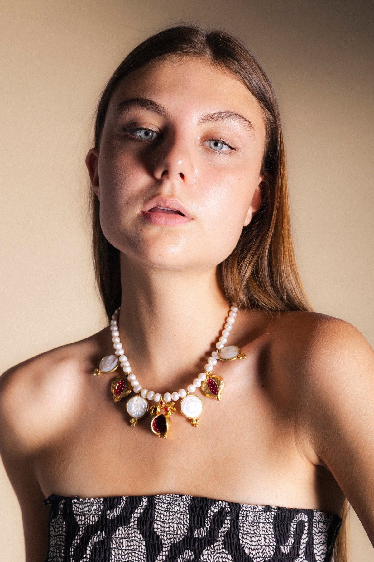 Collar Perlas y Granadas Co80 (imagen 2)