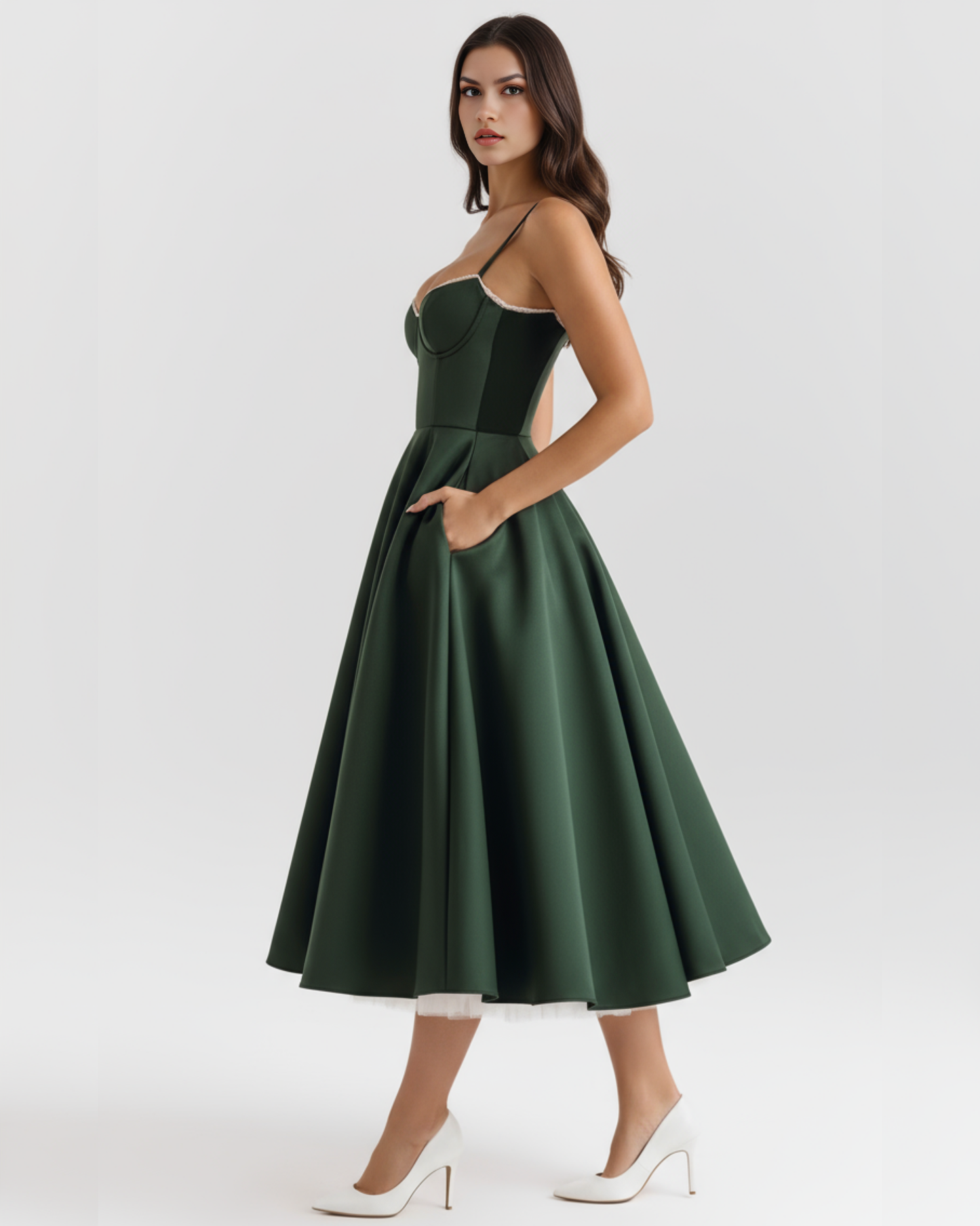 Verde bosque con tul en capas — modelo Vestido Selene™ (imagen 4)