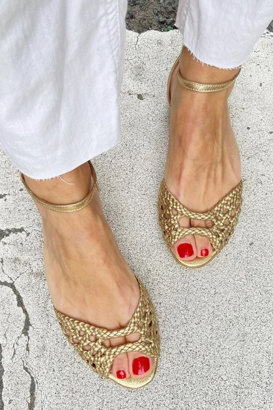 Sandalias doradas trenzadas — modelo Isadora