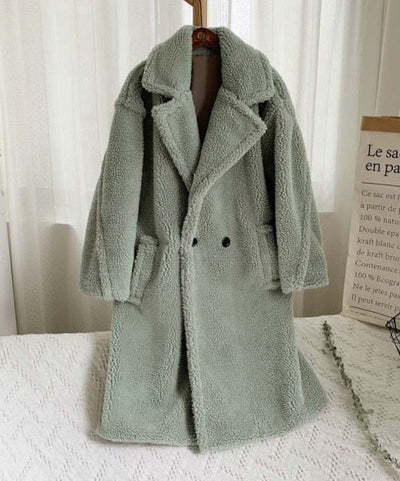 Gabardina Elegante — modelo Sara (imagen 4)