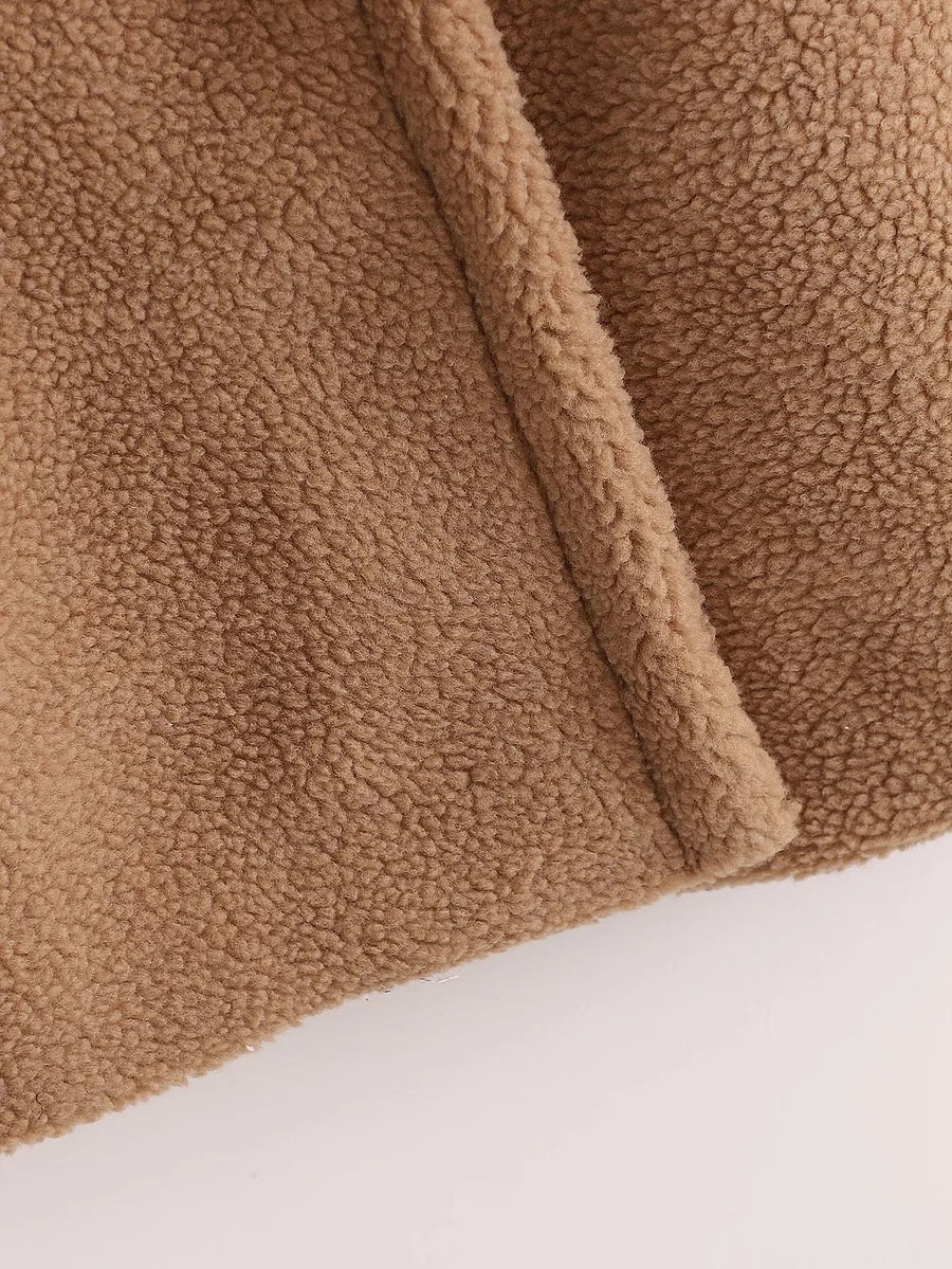 Gabardina Elegante — modelo Sara (imagen 20)