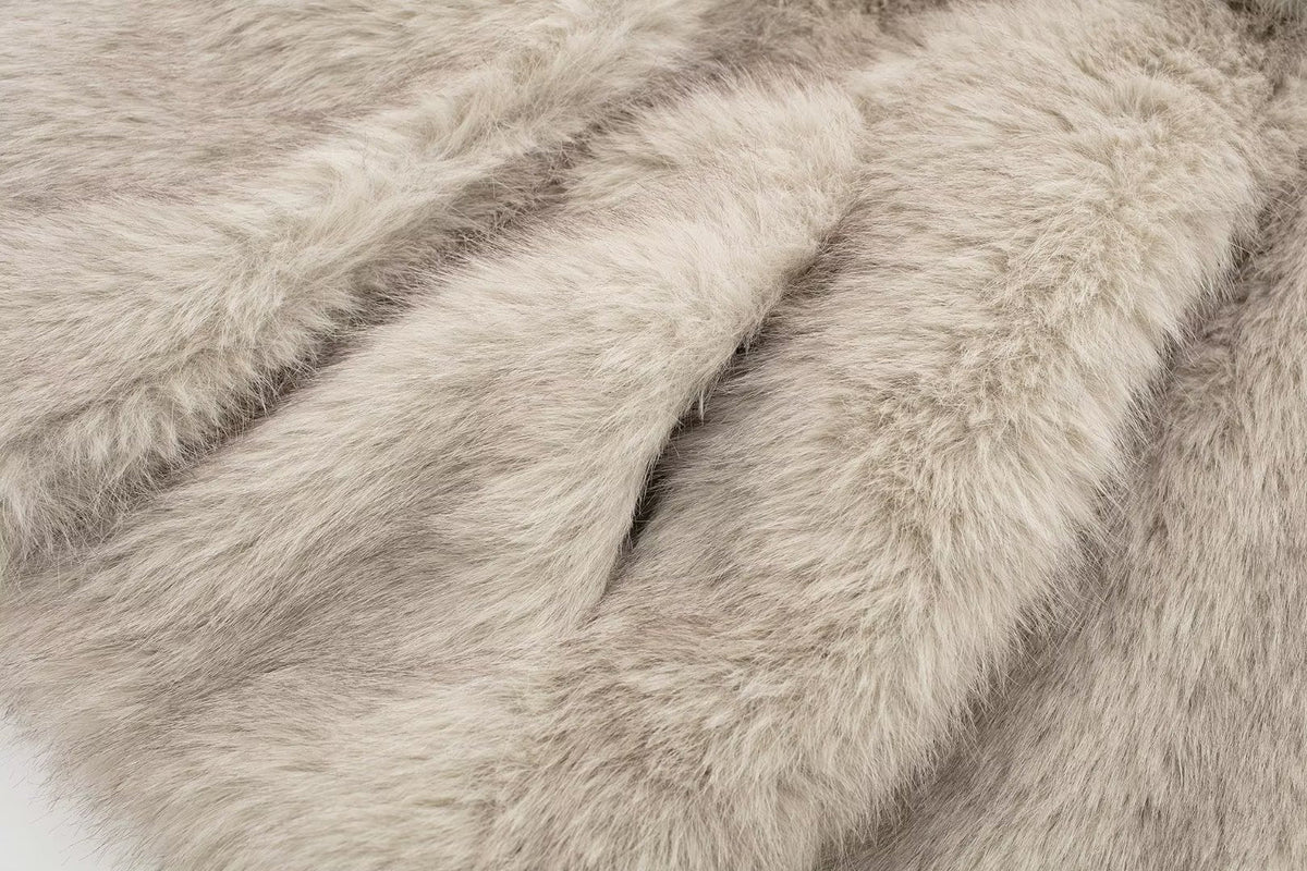 Chaqueta De Pelo — modelo Emily (imagen 27)