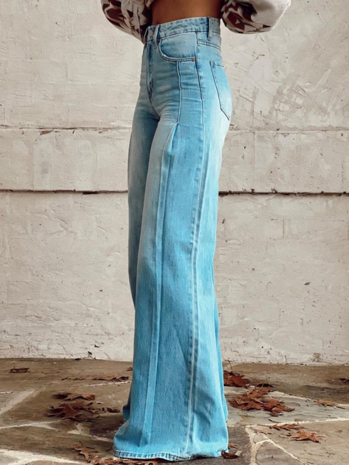Pantalón Amplio Elegante — modelo Lucía™ (imagen 5)