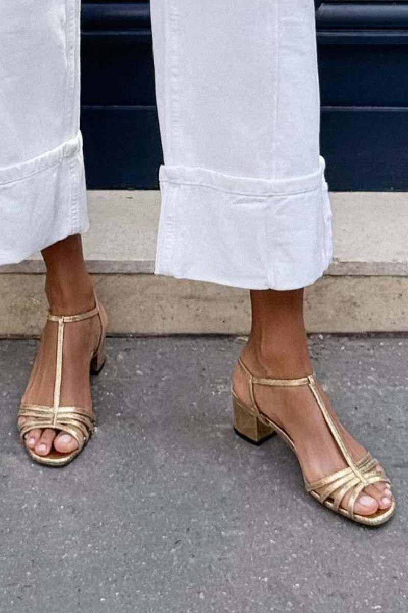 Sandalias doradas de elegancia diaria — modelo Allegra (imagen 11)