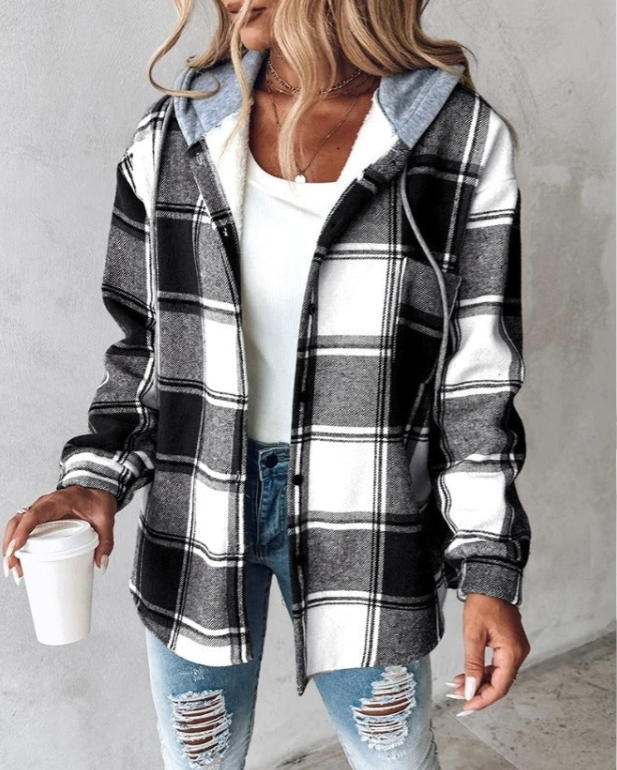 Chaqueta Hoodie — modelo Jasmin (imagen 8)