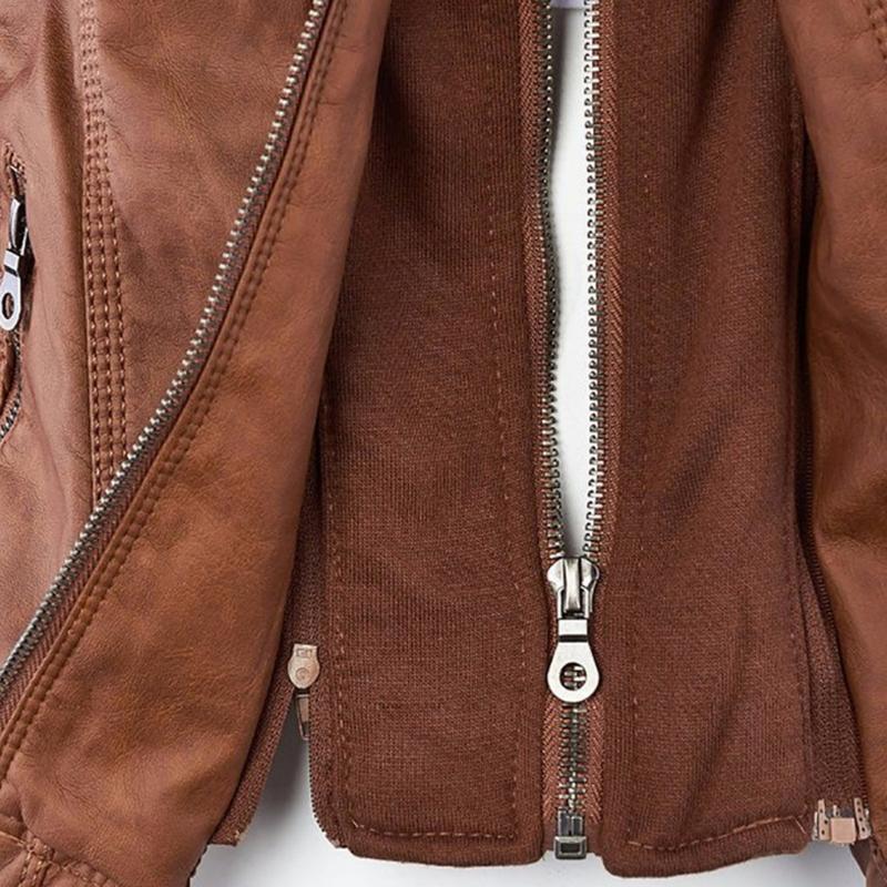 Chaqueta de Piel con Capucha — modelo Jimena (imagen 24)