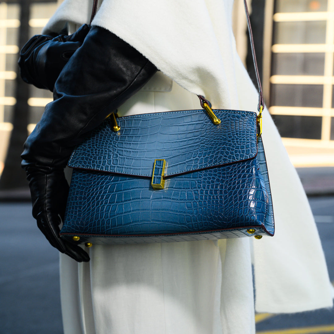 Adriana – Bolso estructurado con solapa (imagen 7)