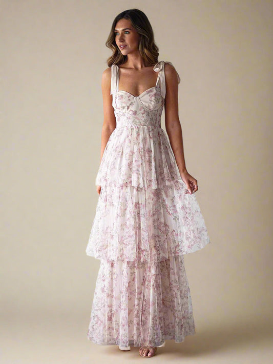 Romanticismo floral con un toque de ensueño — modelo Vestido Sara™