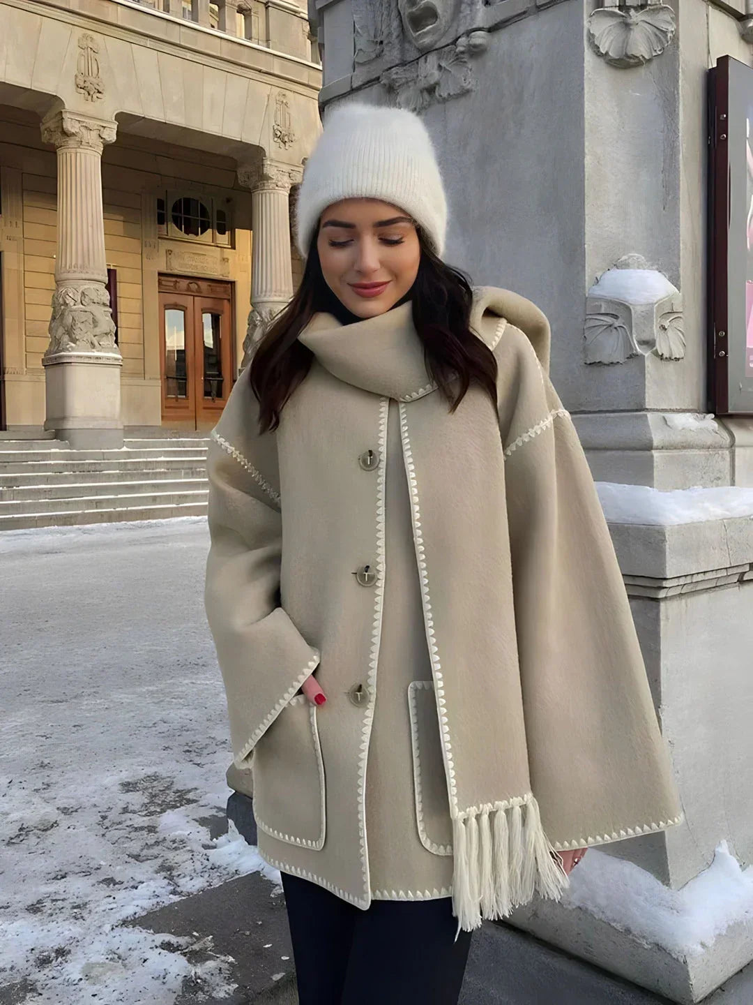Abrigo De Lana Con Flecos — modelo Paola (imagen 23)