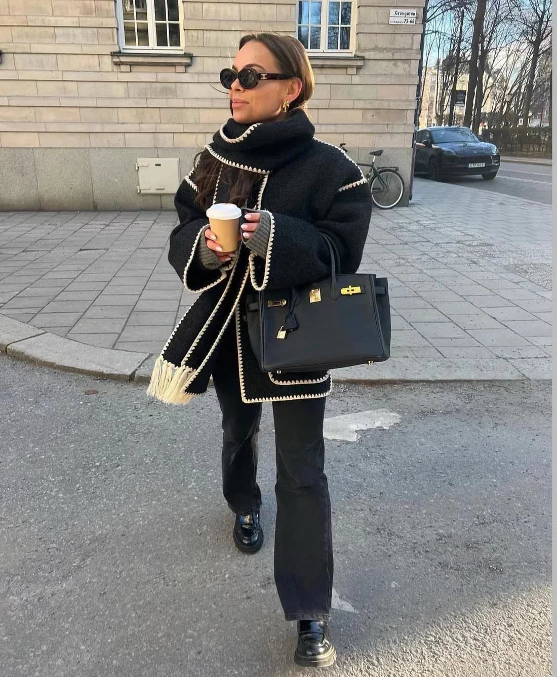 Abrigo De Lana Con Flecos — modelo Paola (imagen 18)