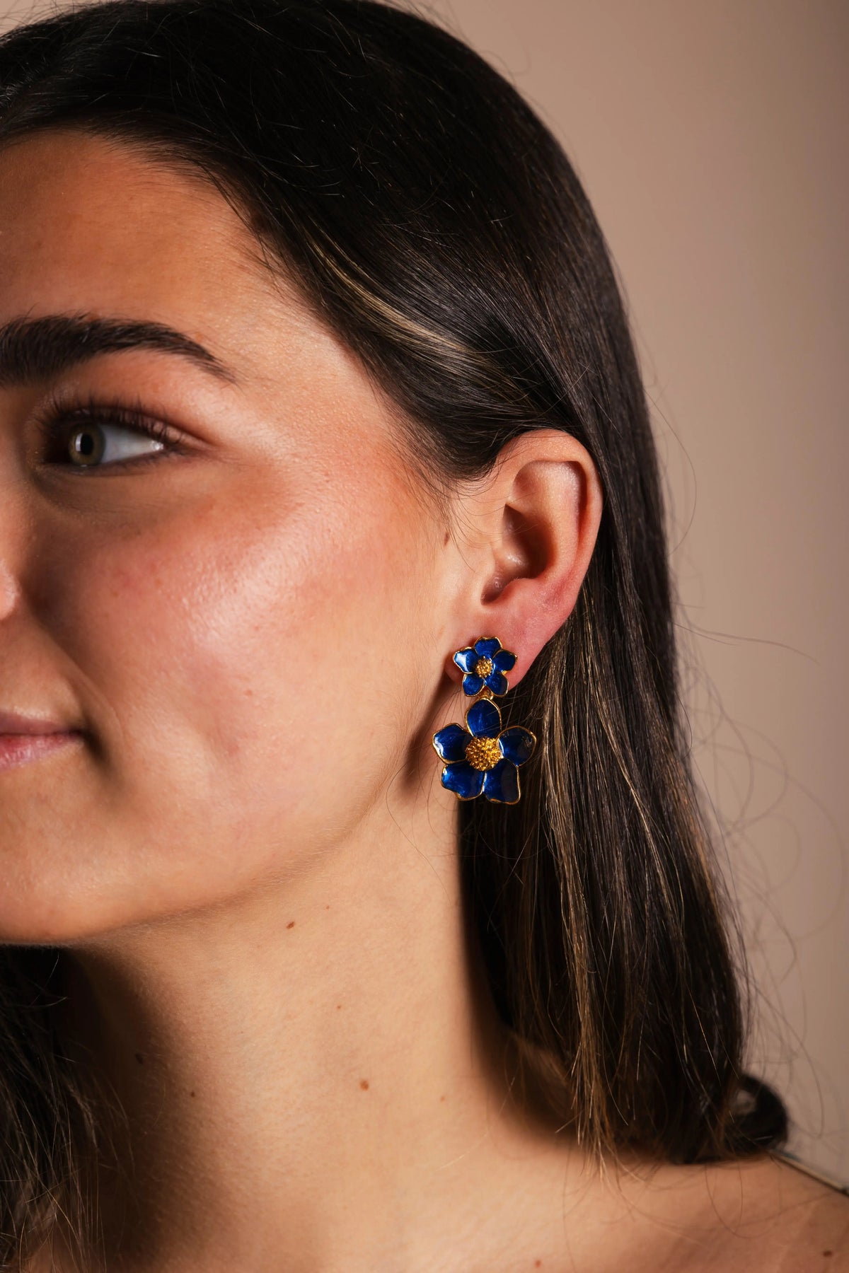 Pendientes Carmeron Doble Flor PEN06 (imagen 3)