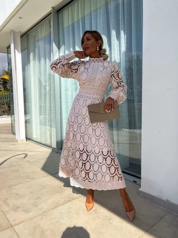 Encaje romántico con elegancia — modelo Vestido Noor™ (imagen 7)
