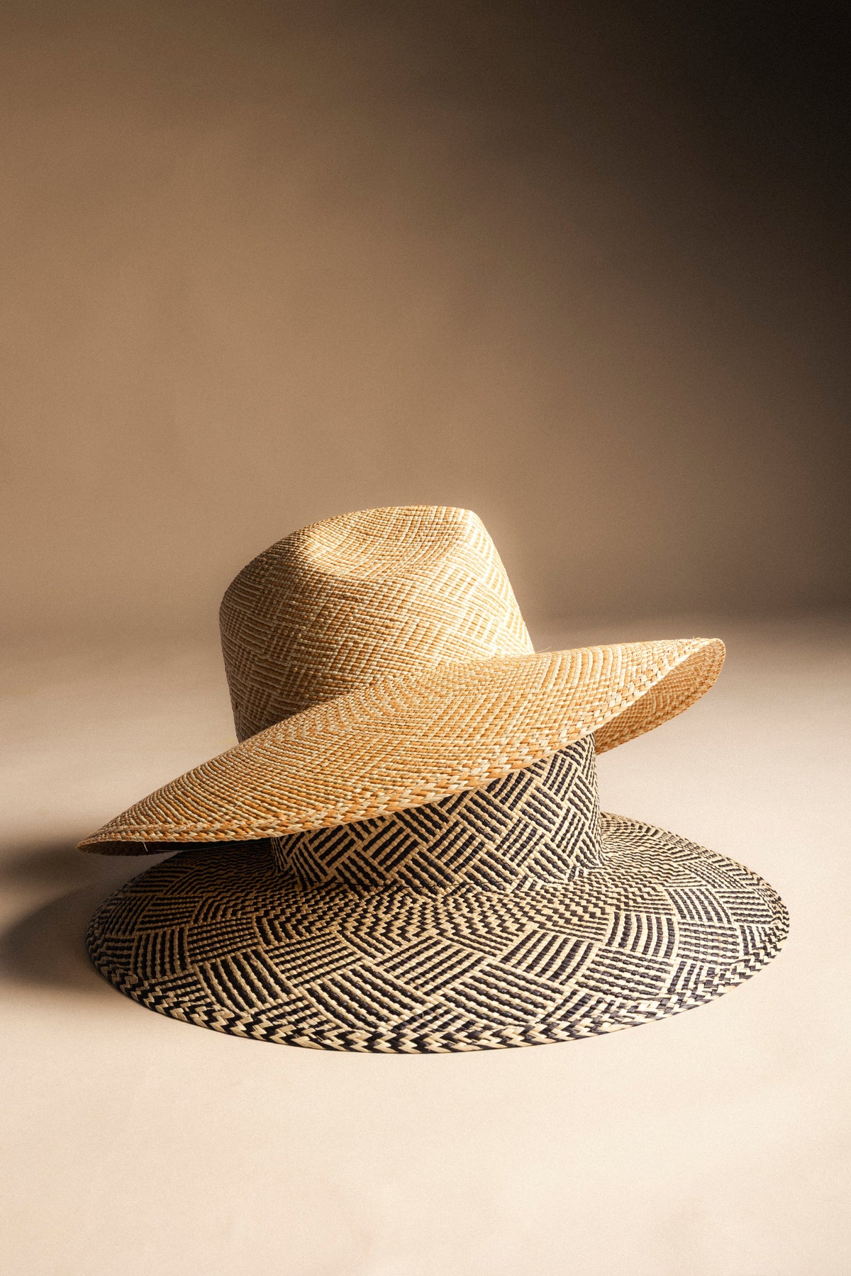 Sombrero de rafia Panamá - diseño artesanal y ligero
