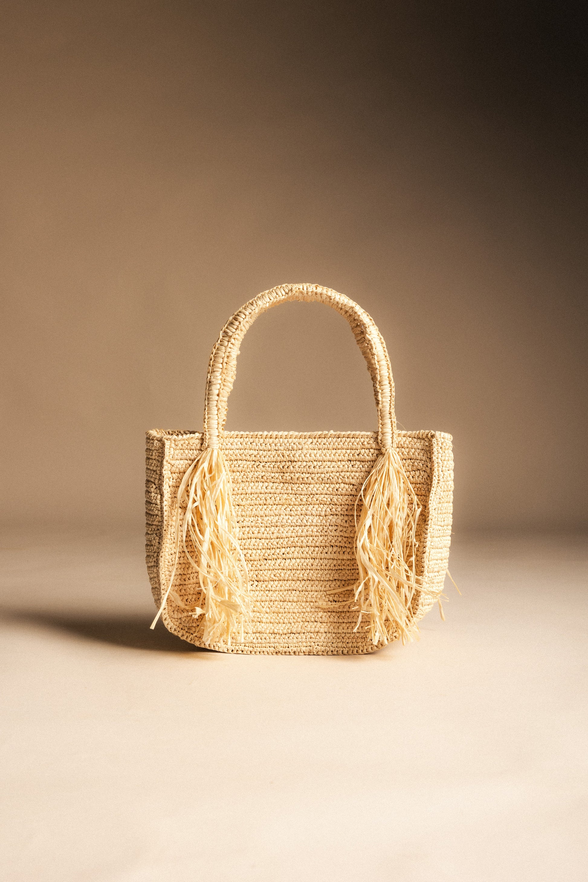 Bolso de Mano de Rafia Sylvie - Estilo Natural y Sofisticado (imagen 4)