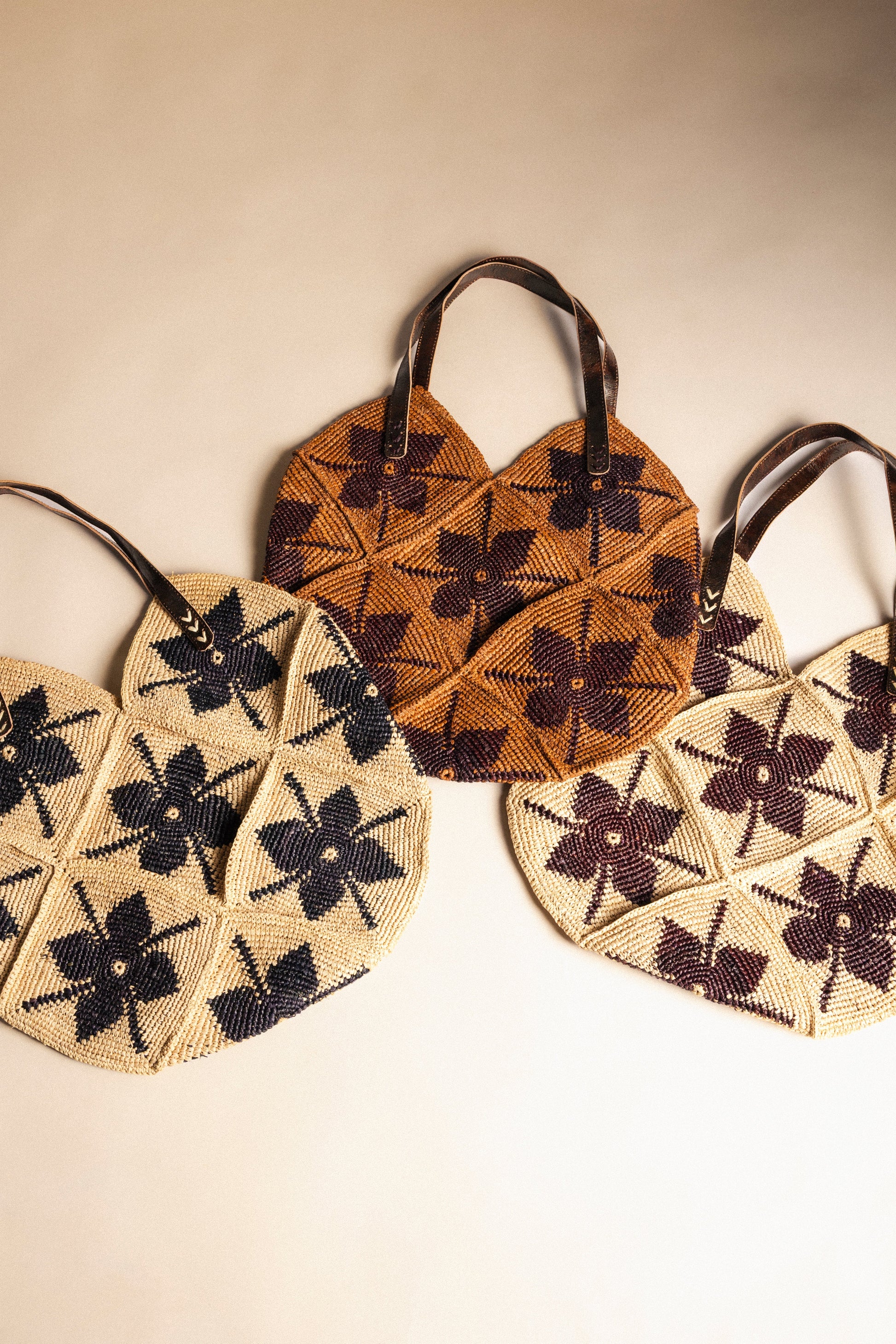 Bolso Lea en rafia
