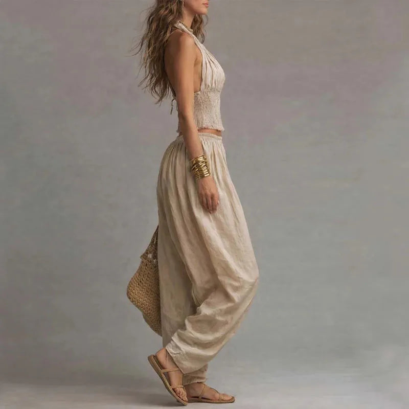 Conjunto Boho Chic Ibiza de 2 Piezas – Top Halter Calado y Pantalón Fluido de Cintura Elástica (imagen 6)