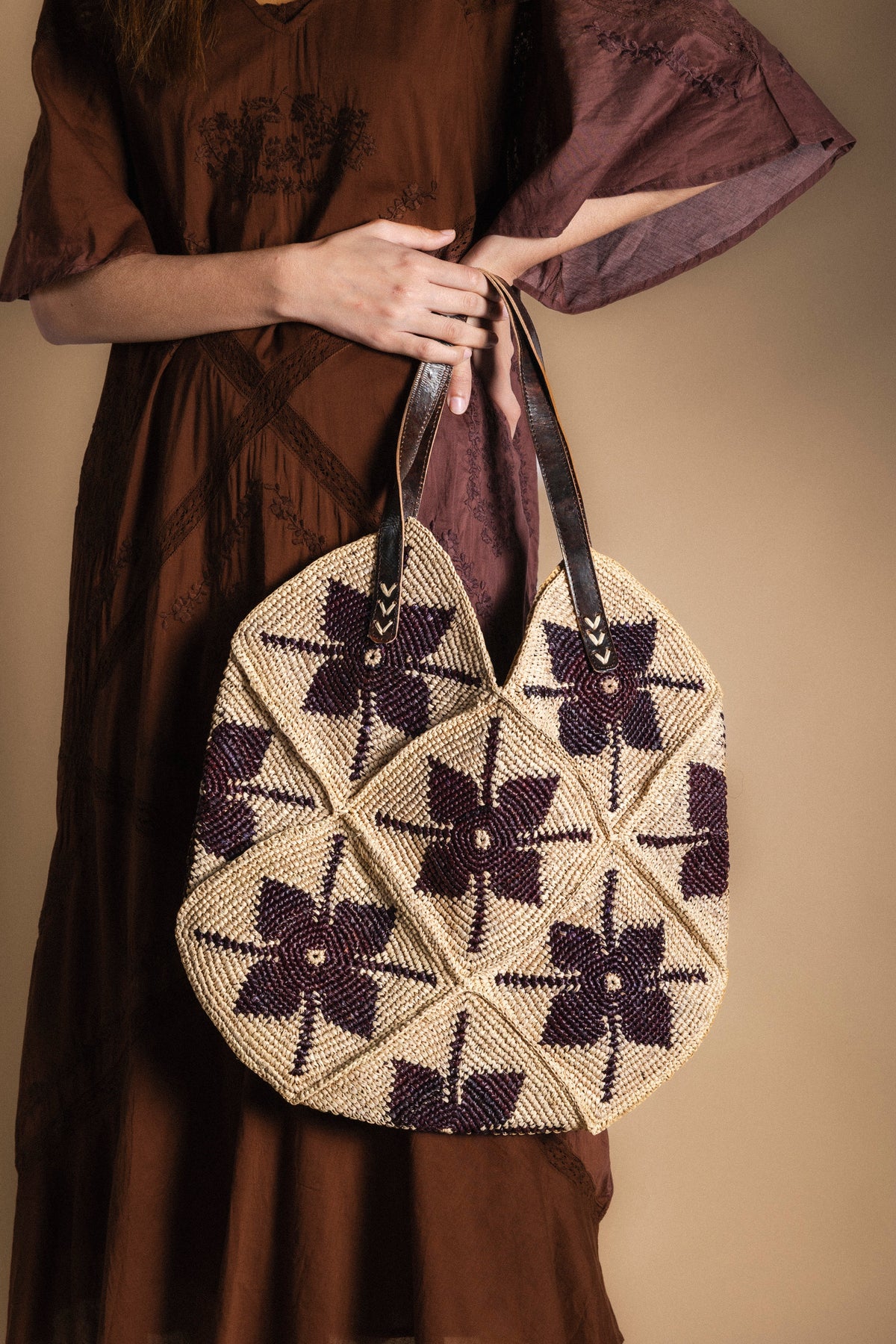 Bolso Lea en rafia (imagen 5)