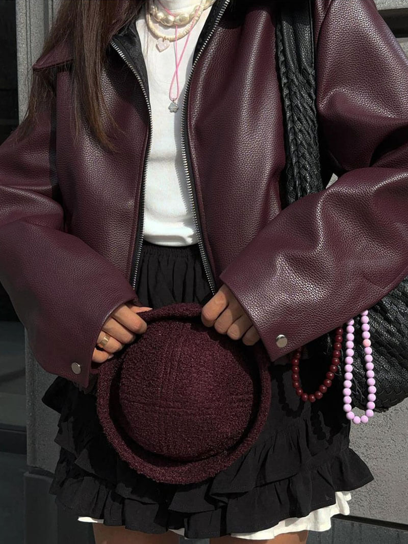 Bomber Cuero — modelo Inaya (imagen 7)