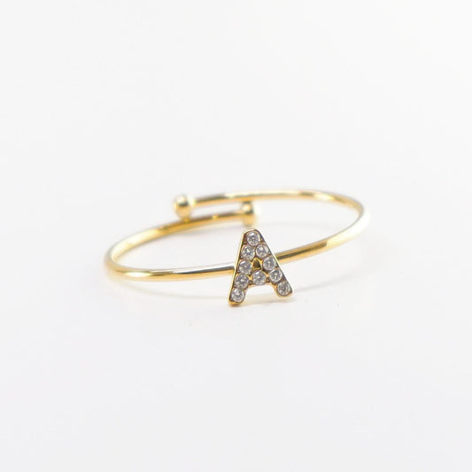 Lux — modelo Anillo personalizado con letra