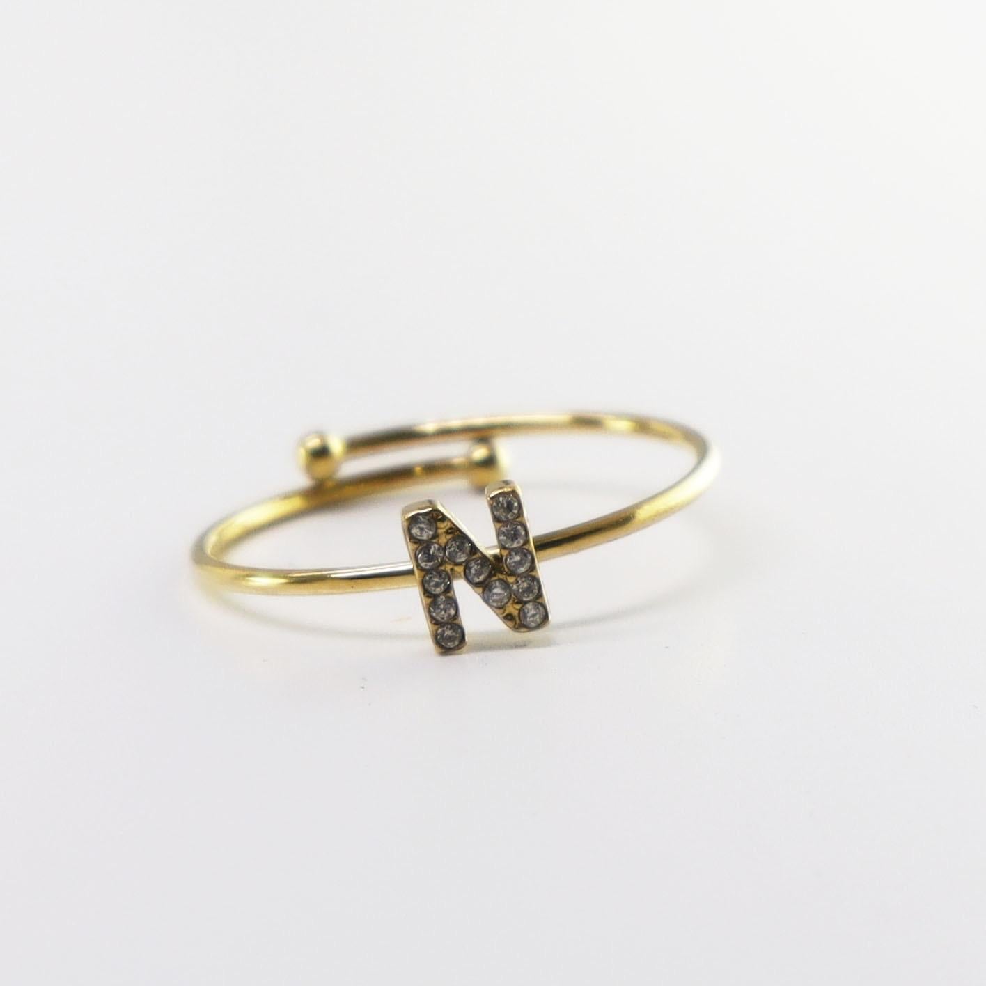 Lux — modelo Anillo personalizado con letra (imagen 14)