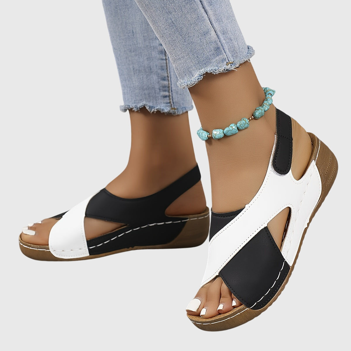 Sandalias ligeras para el día a día — modelo Noiré (imagen 4)