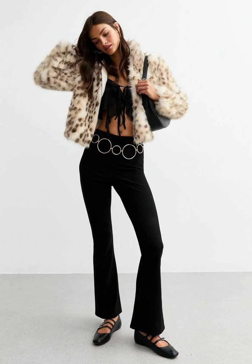 Chaqueta Efecto Pelo — modelo Cristina (imagen 4)