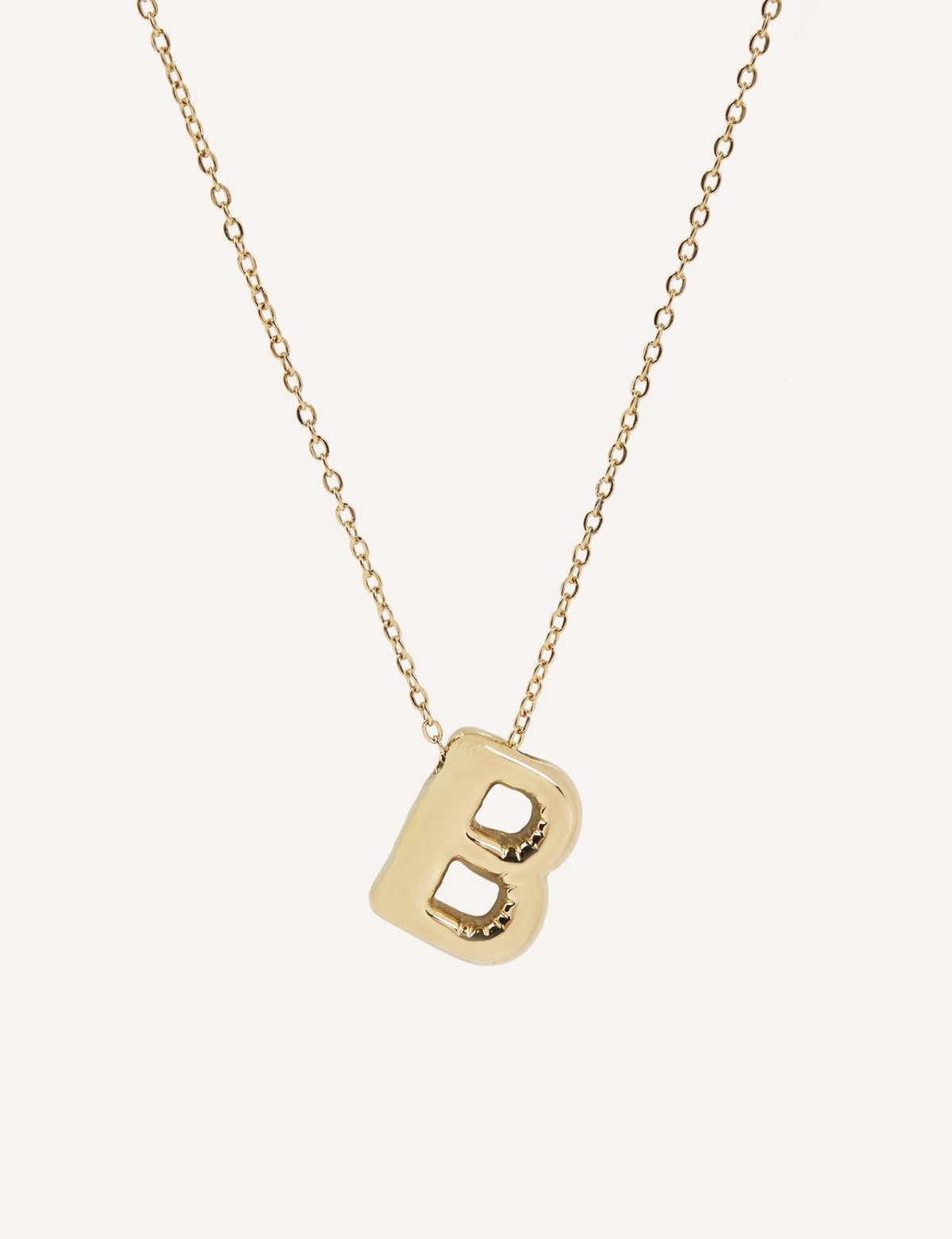 Collar dorado con inicial (imagen 2)